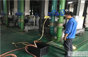 中央空調(diào)冷凝器怎樣清理？冷凝器的清理流程【詳細(xì)說(shuō)明】
